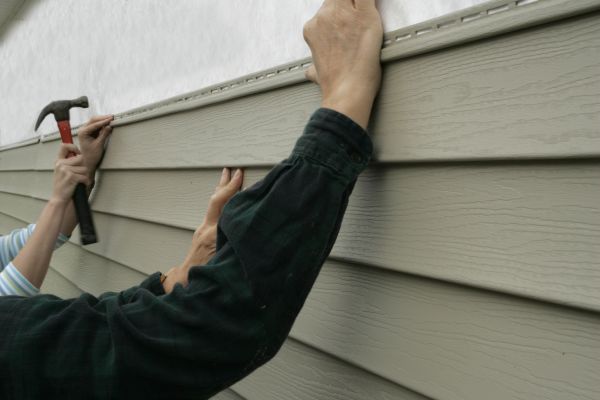 Cost of Insulated Siding Installation in Matthews