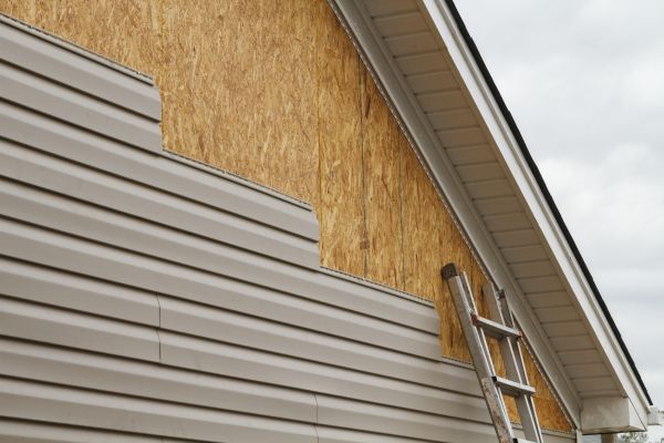 Cost of Grey Vinyl Siding Installation in Matthews