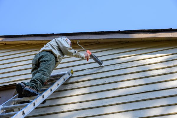 Cost of Vinyl Siding Caulk Repair in Matthews