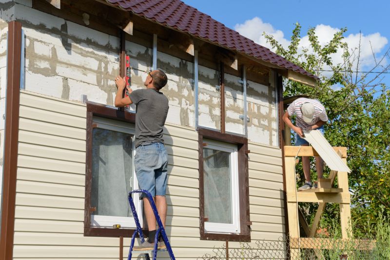 Experienced Vinyl Siding Technician